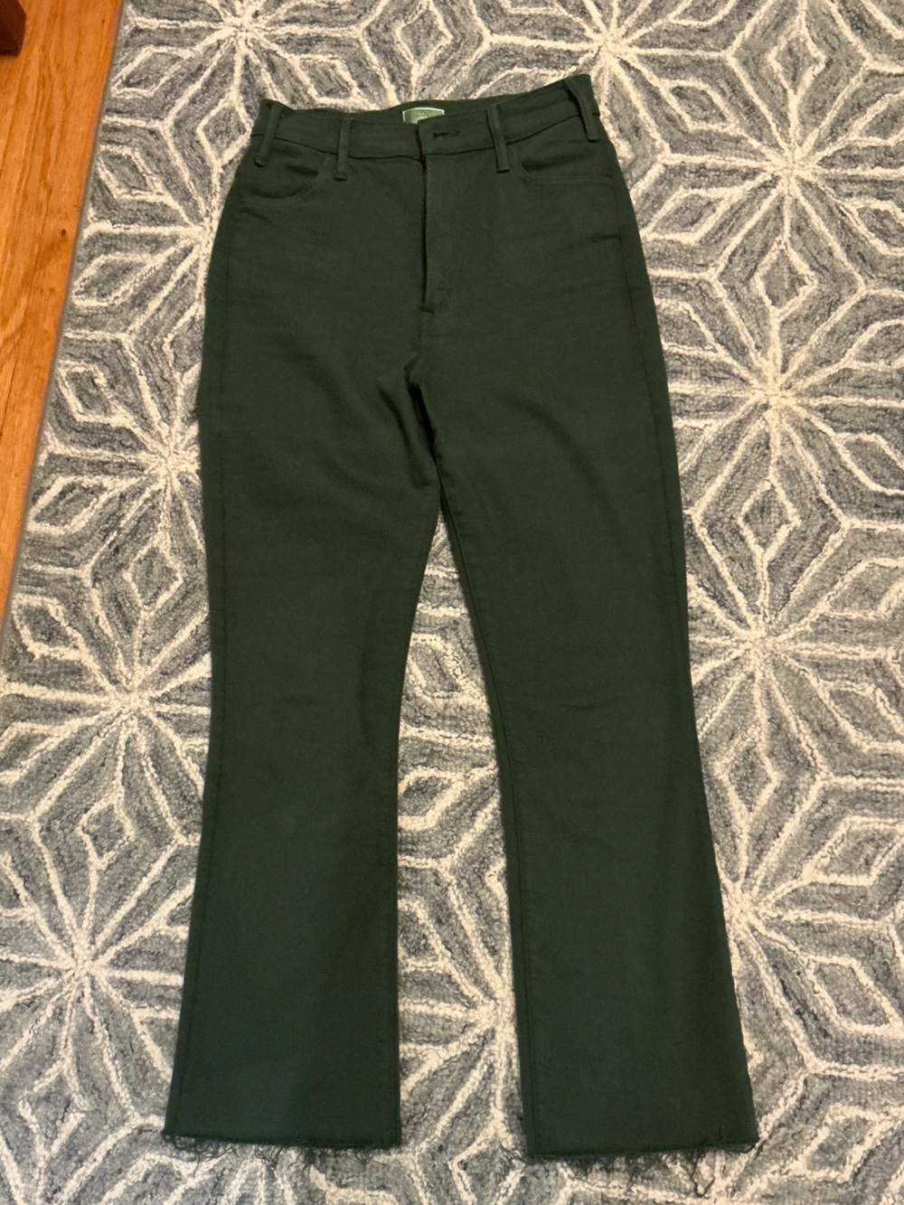 Mother The Hustler Ankle Fray Jeans Black Forest | Size 28